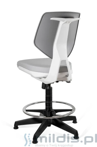 krzesło laboratoryjne z podnóżkiem