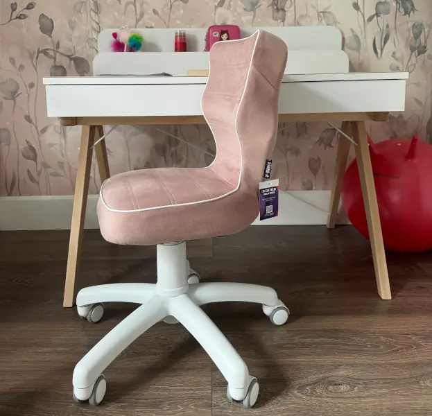 Krzesło dla dziecka 133-159 cm Petit White 4 - Entelo